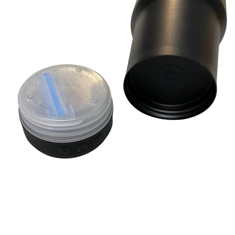 Mobil 1 Bluetooth Speaker‎ Vacuum Insulated Tumbler Travel Mug Black